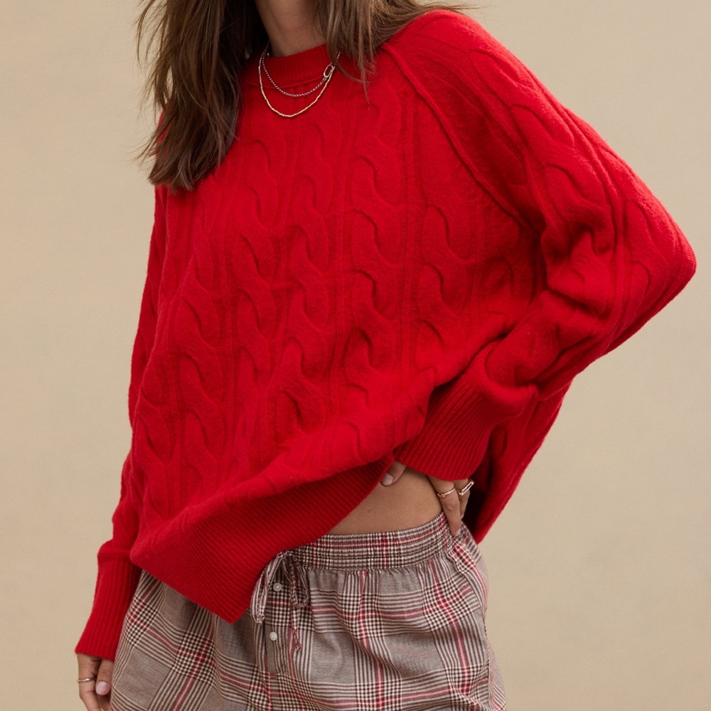 Aerie Oversized Cableknit Sweater ❤️